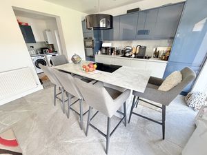 Valley Drive Great Sutton